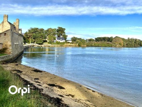 REF 042 Appartement T2 avec balcon et piscine Arzon REF 042 Appartement T2 avec balcon et piscine Arzon