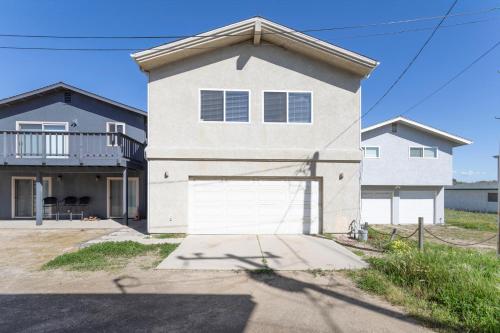 1730 Laguna Drive 1730 Laguna Drive