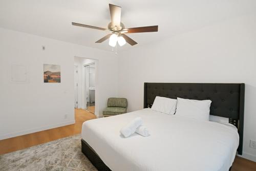 2BR Plus Bonus Room with Pool Access Near Universal Studios, Los Angeles (fotografie 10)