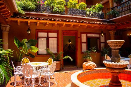 Hotel Los Escudos in ปัทซ์คูโร่