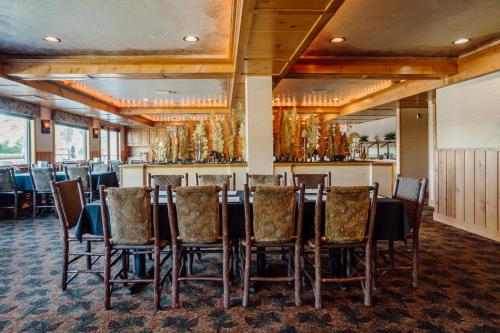 Restaurant, Big Sandy Lodge and Resort in Aitkin