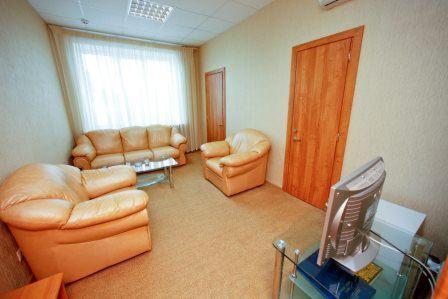 Ryan Johnson Ryan Johnson is perfectly located for both business and leisure guests in Kazan. Featuring a satisfying list of amenities, guests will find their stay at the property a comfortable one. Service-minded