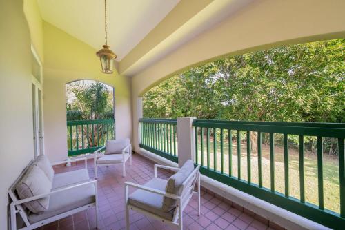 3BR - Villa Papaya at North Coast Village in เบกา อัลตา