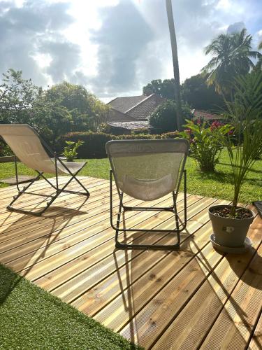 Instalações, Studio Oiseau du Paradis in Sainte-Anne