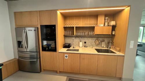 Cozinha, LedowoHouse Industrial own golf course, kids friendly in Bystra