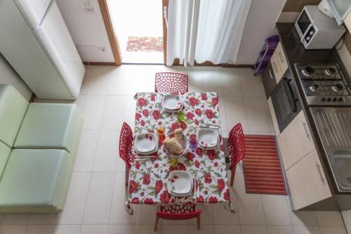 2 bedrooms, 3 beds