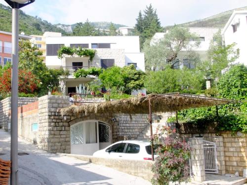 Apartments Minja Nerin 5