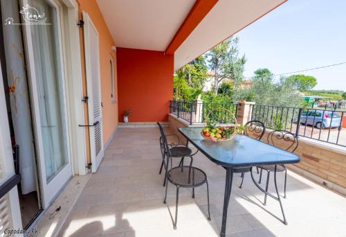balkon/terasa, B&B Toma' in Morro d'Oro