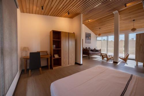 Two-Bedroom Apartment image 4