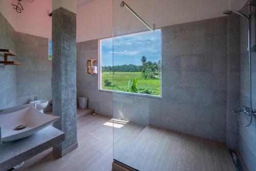 Two-Bedroom Apartment room in Serenity Villa