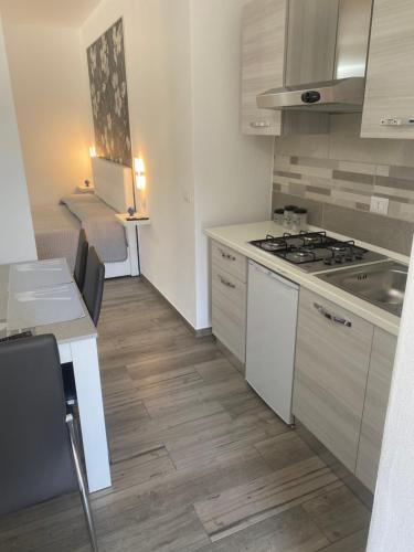 AD Apartments IL CREMINO Parghelia 5