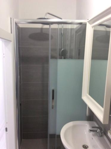 Bella Vernazza with AC and Balcony