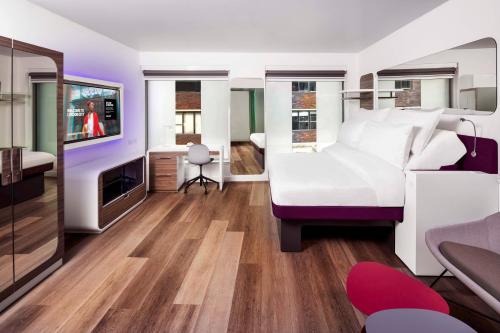 YOTEL London Clerkenwell St Paul's - main image