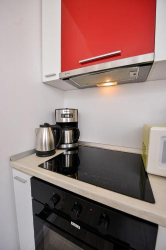 Bucharest Nightlife Apartments - image 3