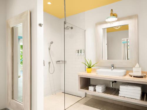 646285316 Boardwalk Boutique Hotel Aruba - Adults Only