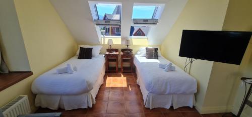 Superior Quadruple Room room in Hotel del Volcán