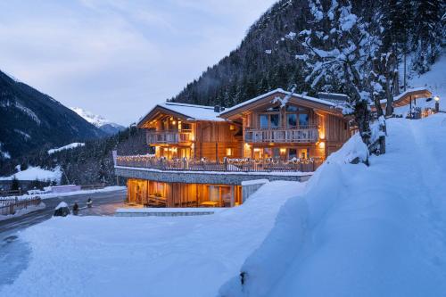 Зовнішній вигляд готелю, Gletscher-Chalet Stubai in Нойштіфт-ім-Штубайталь