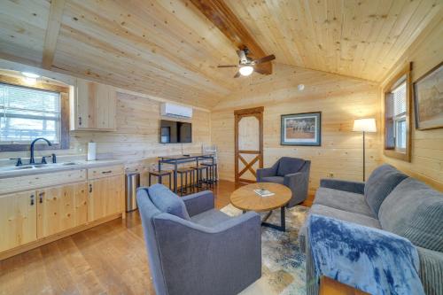 Porch and Pond Views La Grange Cabin Retreat! in La Grange (KY)