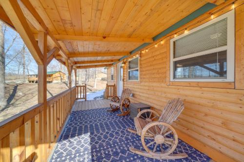 Porch and Pond Views La Grange Cabin Retreat! in La Grange (KY)