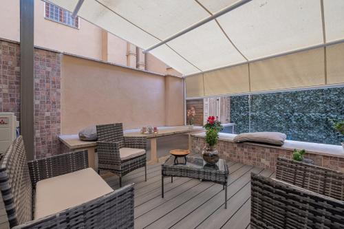 Carlo's House Suite with Private Terrace, Roma