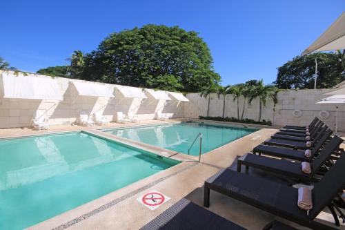 646313342 Holiday Inn Acapulco La Isla by IHG