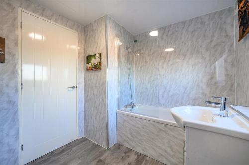 -RDGS- For your relaxed, Cosy Stay, Free Parking, Leeds (Foto 5)