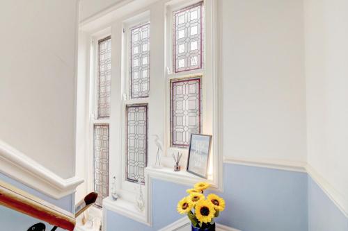 Bay Lodge Guest House - image 14