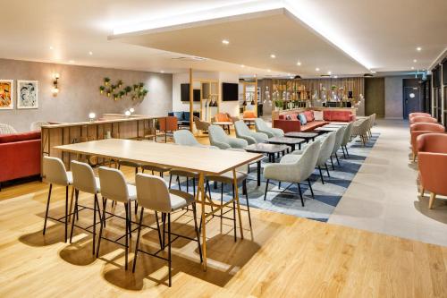 Crowne Plaza Manchester Airport an IHG Hotel - image 8