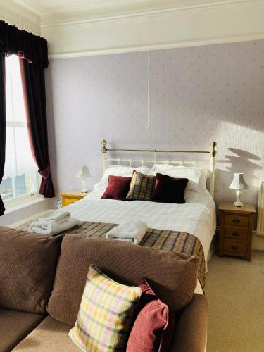 1 queen bed