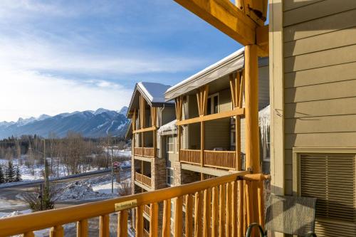 Silver Rock Condos by Fernie Central Reservations