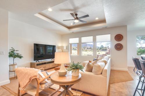 . Zion Area Home w/ Scenic Views & Private Hot Tub!