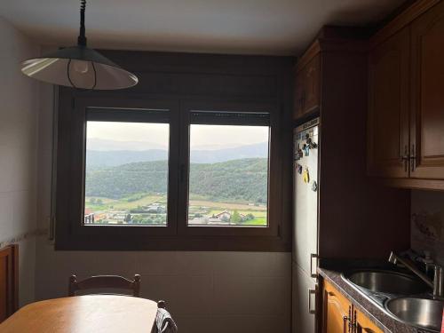 Casa en el Balcón del Pirineo (Casa en el Balcon del Pirineo) in Montferrer