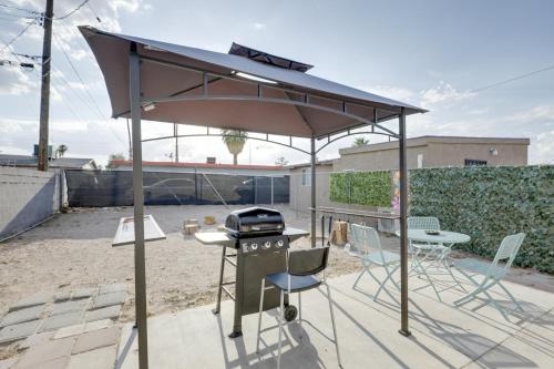North Las Vegas Hideaway with Grill Less Than 10 Mi to Strip, Las Vegas (photo 2)
