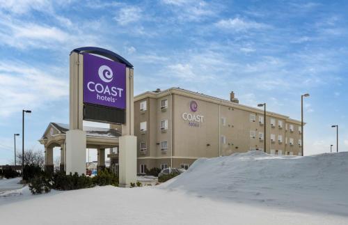 . Coast Weyburn Hotel
