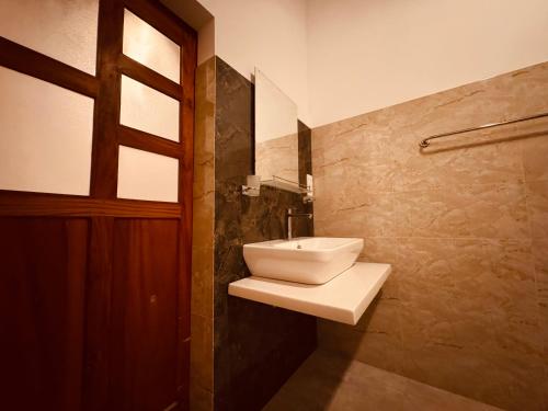 Blue Heaven Guest House - image 3
