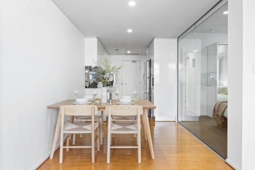 The Terrace - 1BR with Dedicated Workspace