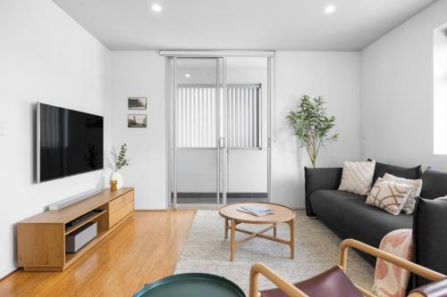 The Terrace - 1BR with Dedicated Workspace