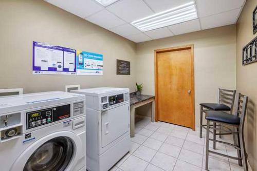 Comfort Inn Grain Valley - image 2