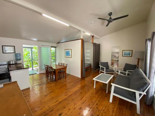 大克佩爾島假日公園 (Great Keppel Island Holiday Village) in 大卡珀爾島