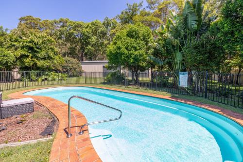 Salamander Sanctuary, 204 Salamander Way - pool, pets, linen, aircon, Wi-Fi