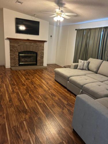 Matthews STAR gem of Uvalde