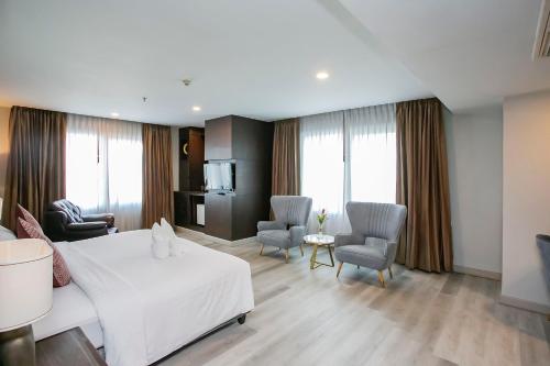 芭堤雅皇后酒店 (Empress Pattaya Hotel) in 北芭堤雅