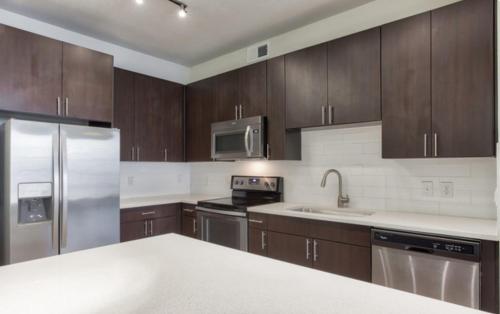 keuken, Cozy condo in Highland Park