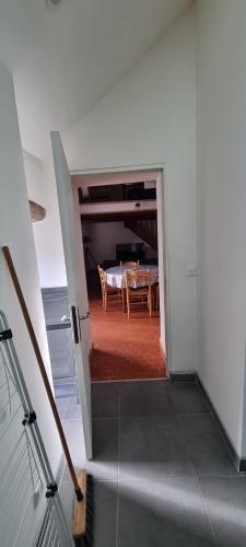 gite 2 ou 3 personnes - campagne in บูร์บริยัก