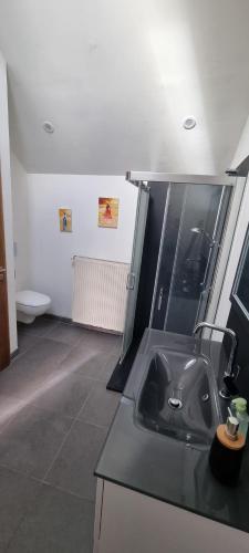 gite 2 ou 3 personnes - campagne in บูร์บริยัก