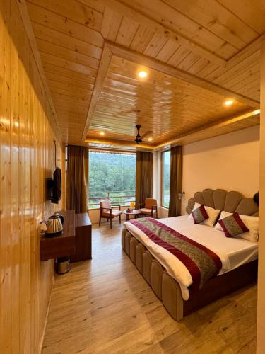 Apurwa Grand Resort - Manali