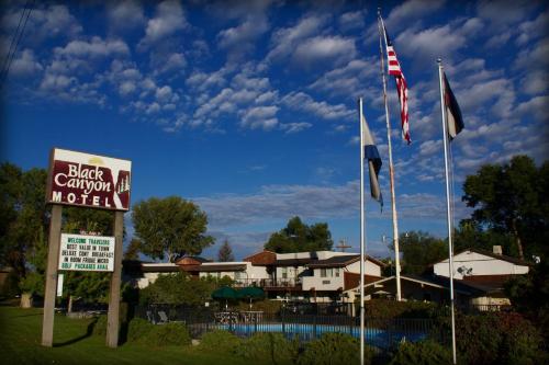 Black Canyon Motel