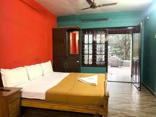 Hillside Green Valley Comfort Stay in คุทาลูระ