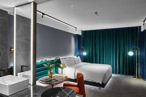 桂林天龙湾曼悦酒店火车站店