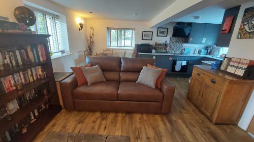 1 Bed Flat - Sleeps 4 - Garden - Parking - Wifi, Hawkshead (foto 5)